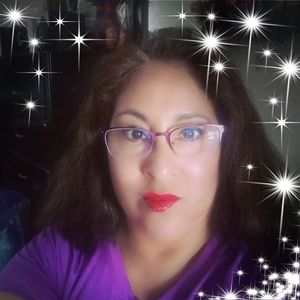 Meet your Posher, Beatriz